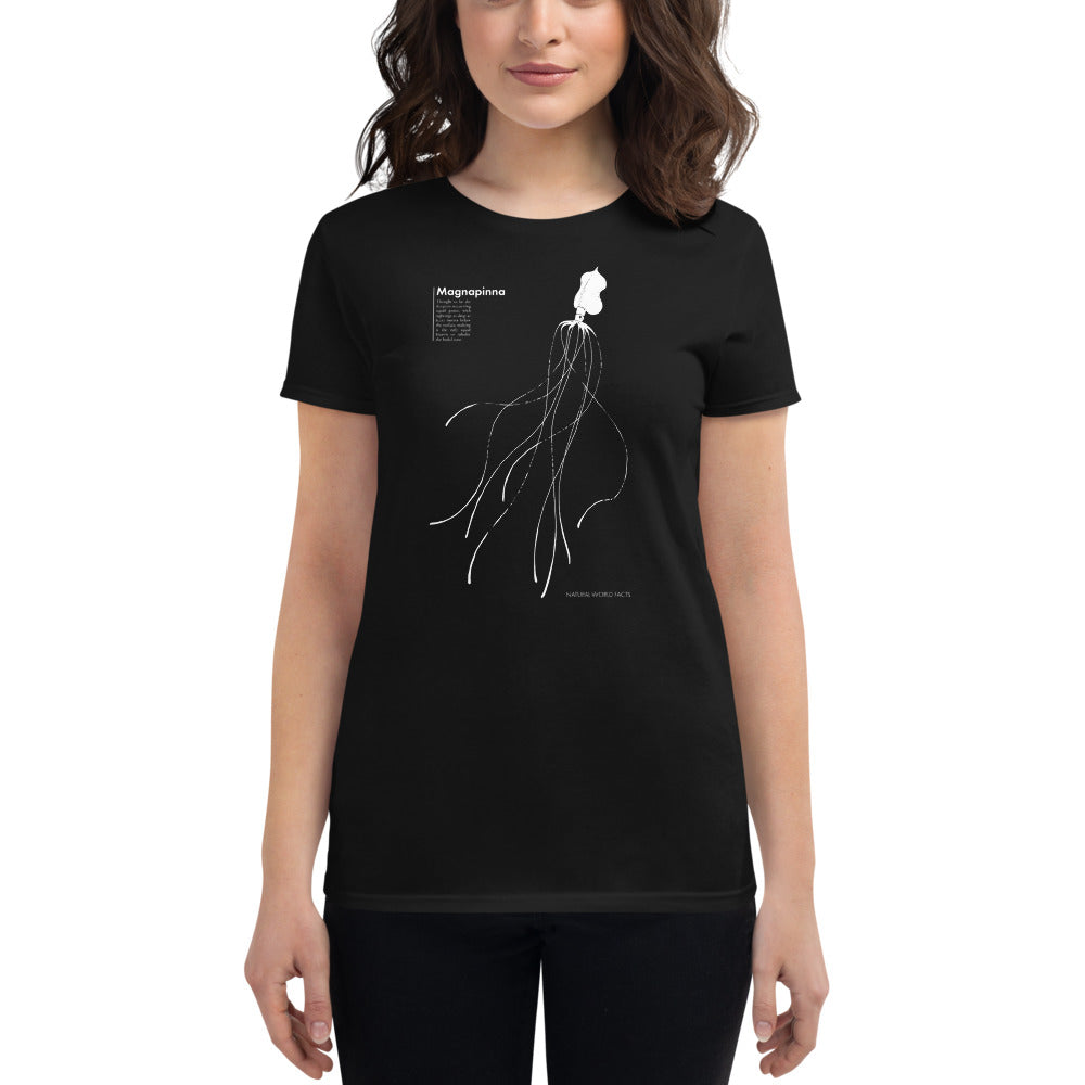 Magnapinna (bigfin squid) womens tee dark