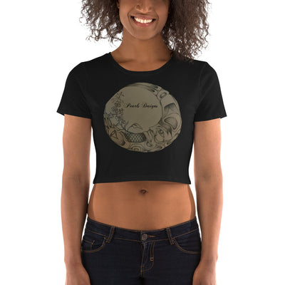 PearlsDesigns Women’s Cropped Tee