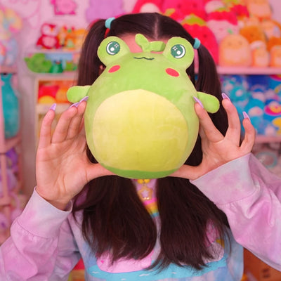Sprout the frog - Froggy Friends Cuddler