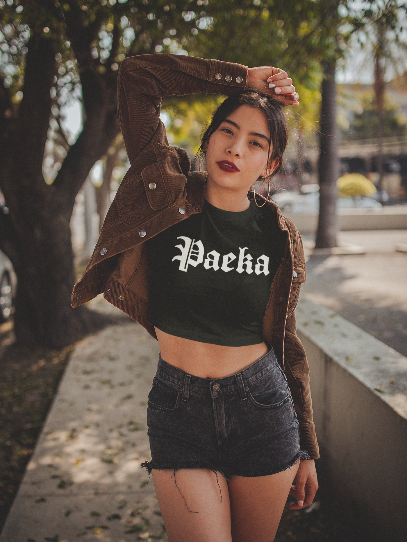 paeka crop tee