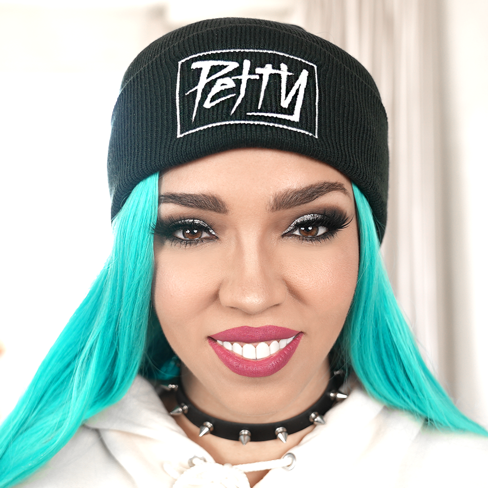 PETTY EMBROIDERED BLACK BEANIE