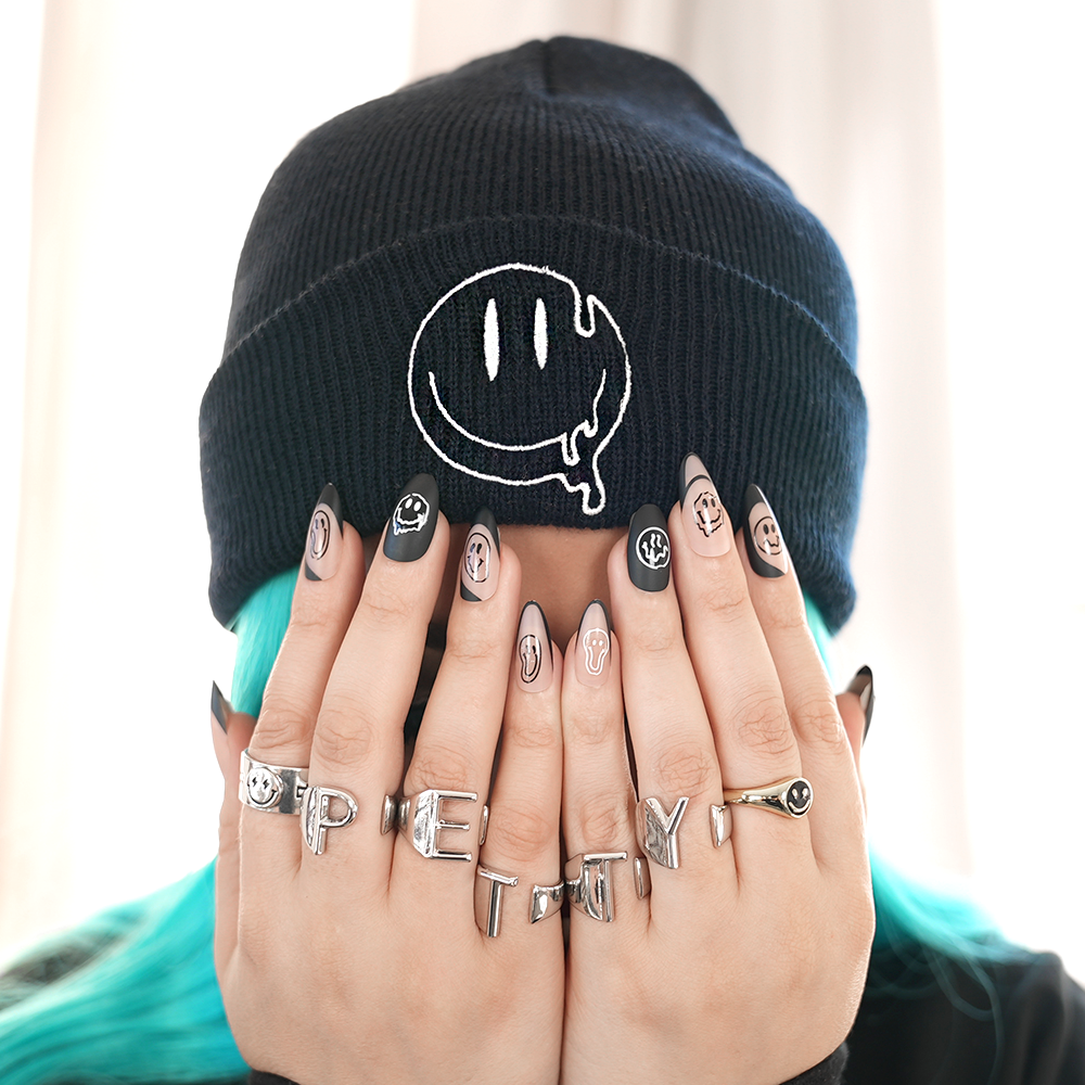 MELTED SMILEY EMBROIDERED BLACK BEANIE